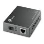 TP-Link 1000Mbps RJ45 to 1000Mbps SFP slot supporting MiniGBIC modules, switching power adapter, chassis mountable